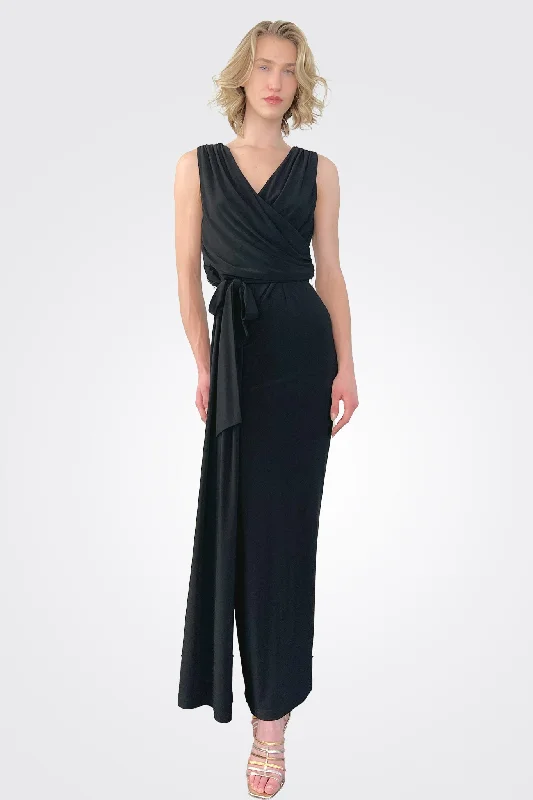 Sophisticated Fashion Maxi Dress - Black