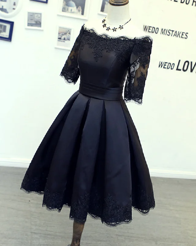 Flash Sale Event Dark Navy Homecoming Dresses Short Lace Appliqes Girls 8th Grade Graduation Dress with Sleeves Flash Sale Event Dark Navy Homecoming Dresses Short Lace Appliqes Girls 8th Grade Graduation Dress with Sleeves
