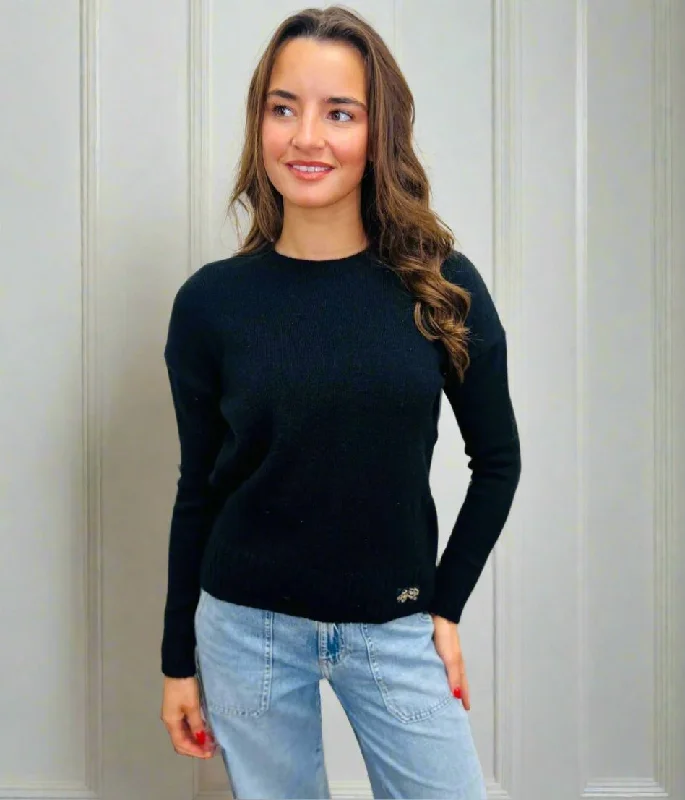 Elegant Style Black Essential Crew Neck Jumper